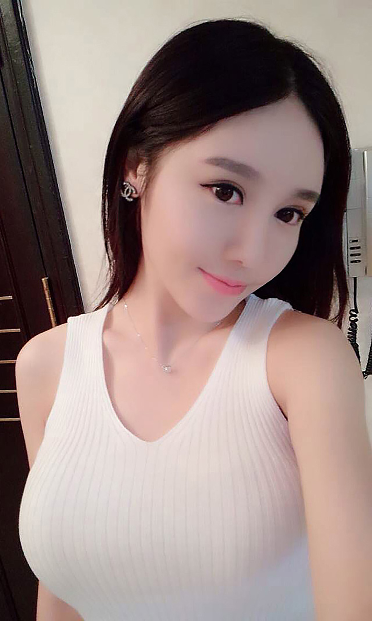 [Ugirls爱尤物]APP2015 No.076 郝晴